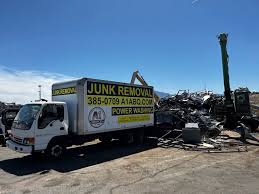 Best Garage Cleanout  in Streamwood, IL